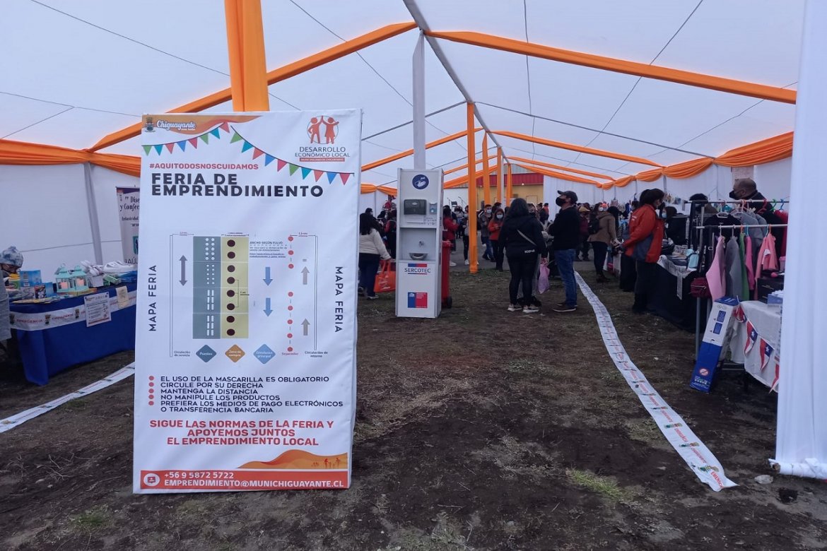 Feria de Emprendimiento.jpg