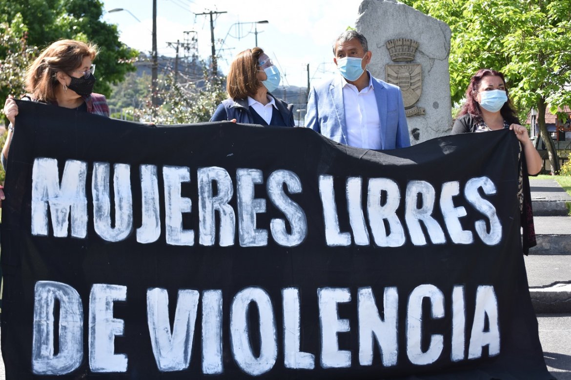 Mujeres y violencia.jpg