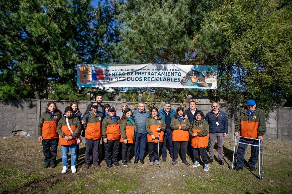 VISITA Y PRESENTACIÓN DE PROYECTO web.jpg